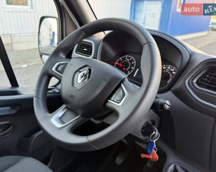 Белый Рено Мастер, объемом двигателя 2.3 л и пробегом 281 тыс. км за 21500 $, фото 76 на Automoto.ua