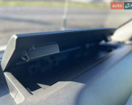 Белый Рено Мастер, объемом двигателя 2.3 л и пробегом 170 тыс. км за 19900 $, фото 40 на Automoto.ua