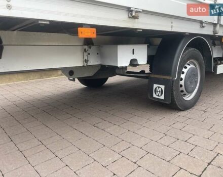 Белый Рено Мастер, объемом двигателя 2.3 л и пробегом 260 тыс. км за 19899 $, фото 57 на Automoto.ua