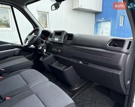 Білий Рено Мастєр, об'ємом двигуна 2.3 л та пробігом 305 тис. км за 21500 $, фото 66 на Automoto.ua