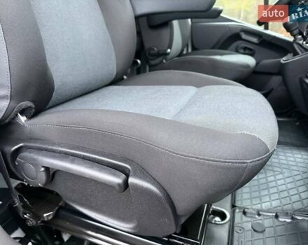 Білий Рено Мастєр, об'ємом двигуна 2.3 л та пробігом 315 тис. км за 22500 $, фото 17 на Automoto.ua