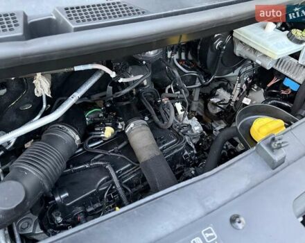 Белый Рено Мастер, объемом двигателя 2.3 л и пробегом 281 тыс. км за 21500 $, фото 98 на Automoto.ua