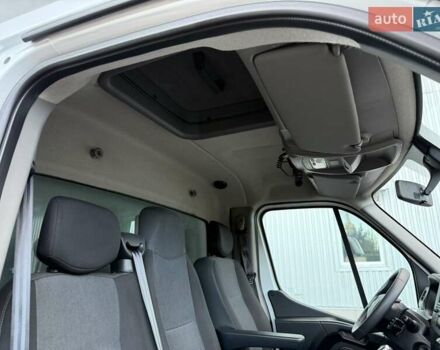 Білий Рено Мастєр, об'ємом двигуна 2.3 л та пробігом 290 тис. км за 21999 $, фото 14 на Automoto.ua