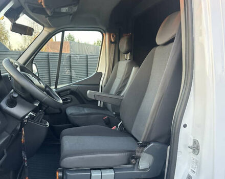 Белый Рено Мастер, объемом двигателя 2.3 л и пробегом 342 тыс. км за 19999 $, фото 14 на Automoto.ua