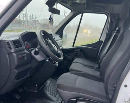 Белый Рено Мастер, объемом двигателя 2.3 л и пробегом 171 тыс. км за 17900 $, фото 12 на Automoto.ua