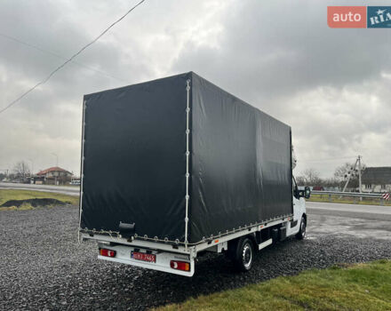 Белый Рено Мастер, объемом двигателя 2.3 л и пробегом 170 тыс. км за 19999 $, фото 4 на Automoto.ua