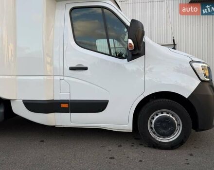 Белый Рено Мастер, объемом двигателя 2.3 л и пробегом 281 тыс. км за 21500 $, фото 44 на Automoto.ua