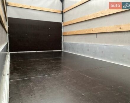 Белый Рено Мастер, объемом двигателя 2.3 л и пробегом 265 тыс. км за 18300 $, фото 31 на Automoto.ua