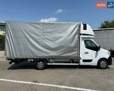 Белый Рено Мастер, объемом двигателя 2.3 л и пробегом 179 тыс. км за 22899 $, фото 3 на Automoto.ua
