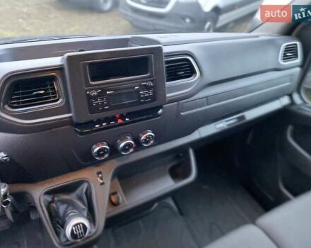 Білий Рено Мастєр, об'ємом двигуна 2.3 л та пробігом 261 тис. км за 18330 $, фото 31 на Automoto.ua