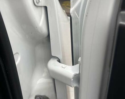 Белый Рено Мастер, объемом двигателя 2.3 л и пробегом 260 тыс. км за 19899 $, фото 43 на Automoto.ua