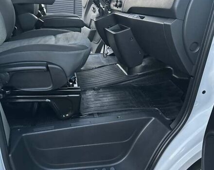 Білий Рено Мастєр, об'ємом двигуна 2.3 л та пробігом 342 тис. км за 20600 $, фото 31 на Automoto.ua