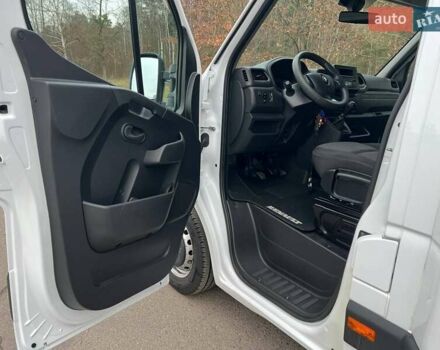 Белый Рено Мастер, объемом двигателя 2.3 л и пробегом 281 тыс. км за 22850 $, фото 65 на Automoto.ua