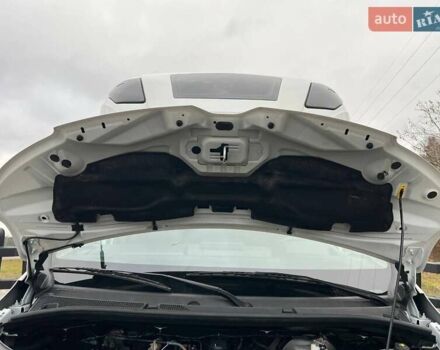 Белый Рено Мастер, объемом двигателя 2.3 л и пробегом 281 тыс. км за 22850 $, фото 17 на Automoto.ua