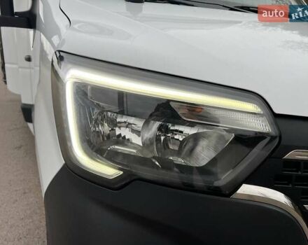 Белый Рено Мастер, объемом двигателя 2.3 л и пробегом 281 тыс. км за 22850 $, фото 57 на Automoto.ua