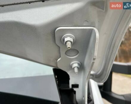 Белый Рено Мастер, объемом двигателя 2.3 л и пробегом 281 тыс. км за 22850 $, фото 103 на Automoto.ua