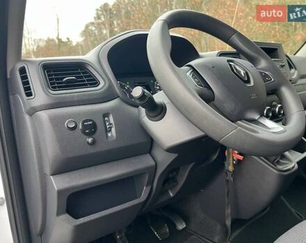 Белый Рено Мастер, объемом двигателя 2.3 л и пробегом 281 тыс. км за 22850 $, фото 61 на Automoto.ua