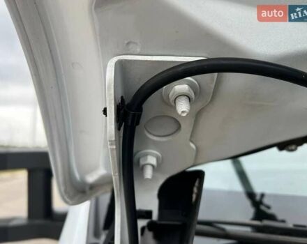 Белый Рено Мастер, объемом двигателя 2.3 л и пробегом 281 тыс. км за 22850 $, фото 21 на Automoto.ua