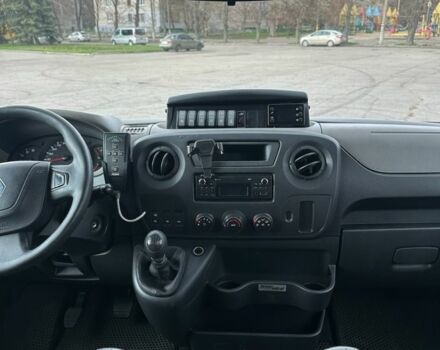 Рено Мастер 2015 в Лозовой на Automoto.ua Белый Рено Мастер, объемом двигателя 2.3 л и пробегом 320 тыс. км за 17800 $, фото 12 на Automoto.ua