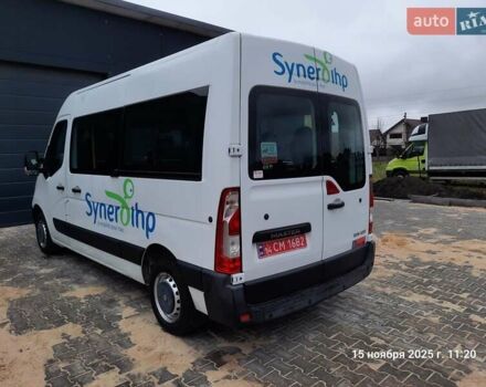 Белый Рено Мастер, объемом двигателя 2.3 л и пробегом 221 тыс. км за 18000 $, фото 2 на Automoto.ua