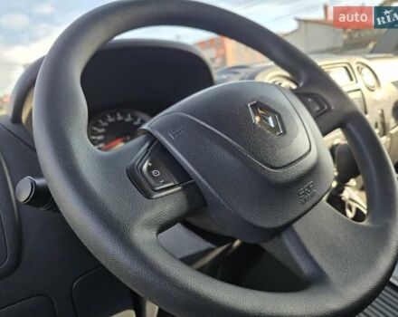 Белый Рено Мастер, объемом двигателя 2.3 л и пробегом 177 тыс. км за 19900 $, фото 27 на Automoto.ua