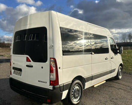 Белый Рено Мастер, объемом двигателя 2.3 л и пробегом 325 тыс. км за 18300 $, фото 4 на Automoto.ua