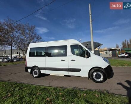 Белый Рено Мастер, объемом двигателя 2.3 л и пробегом 177 тыс. км за 19900 $, фото 9 на Automoto.ua