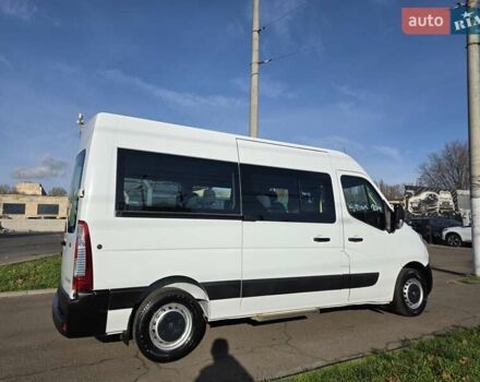 Белый Рено Мастер, объемом двигателя 2.3 л и пробегом 177 тыс. км за 19900 $, фото 11 на Automoto.ua