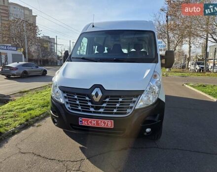 Белый Рено Мастер, объемом двигателя 2.3 л и пробегом 177 тыс. км за 19900 $, фото 3 на Automoto.ua