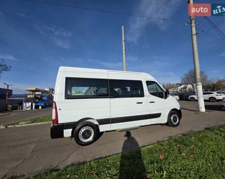 Белый Рено Мастер, объемом двигателя 2.3 л и пробегом 177 тыс. км за 19900 $, фото 10 на Automoto.ua