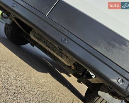 Белый Рено Мастер, объемом двигателя 2.3 л и пробегом 177 тыс. км за 19900 $, фото 15 на Automoto.ua