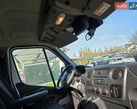Белый Рено Мастер, объемом двигателя 2.3 л и пробегом 177 тыс. км за 19900 $, фото 33 на Automoto.ua