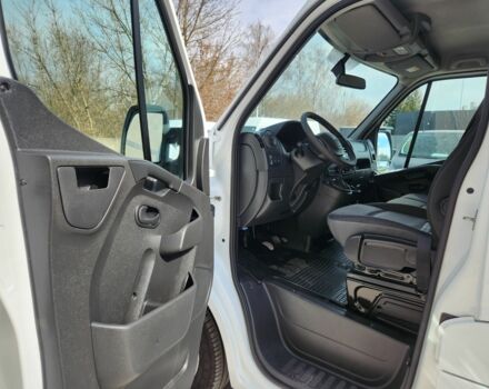 Белый Рено Мастер, объемом двигателя 2.3 л и пробегом 187 тыс. км за 16999 $, фото 6 на Automoto.ua