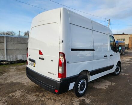 Белый Рено Мастер, объемом двигателя 2.3 л и пробегом 235 тыс. км за 15900 $, фото 1 на Automoto.ua