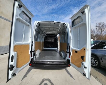 Белый Рено Мастер, объемом двигателя 2.3 л и пробегом 187 тыс. км за 16999 $, фото 4 на Automoto.ua