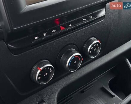 Білий Рено Мастєр, об'ємом двигуна 2.3 л та пробігом 216 тис. км за 19700 $, фото 32 на Automoto.ua