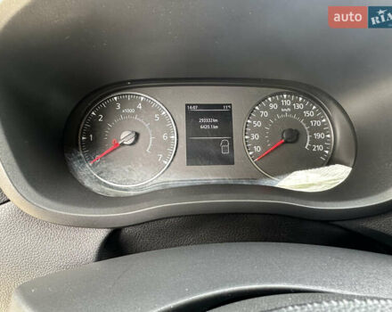 Белый Рено Мастер, объемом двигателя 2.3 л и пробегом 290 тыс. км за 23900 $, фото 20 на Automoto.ua