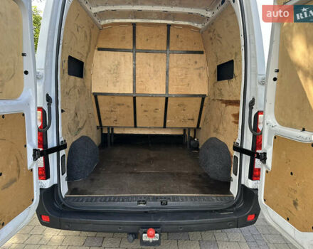 Белый Рено Мастер, объемом двигателя 2.3 л и пробегом 290 тыс. км за 23900 $, фото 31 на Automoto.ua