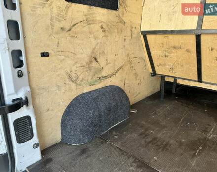 Белый Рено Мастер, объемом двигателя 2.3 л и пробегом 290 тыс. км за 23900 $, фото 35 на Automoto.ua