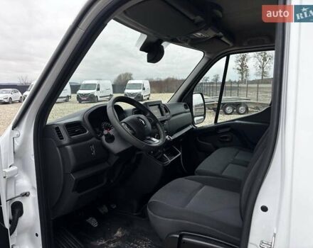 Білий Рено Мастєр, об'ємом двигуна 2.3 л та пробігом 216 тис. км за 19700 $, фото 14 на Automoto.ua