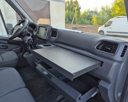 Белый Рено Мастер, объемом двигателя 2.3 л и пробегом 147 тыс. км за 21500 $, фото 4 на Automoto.ua