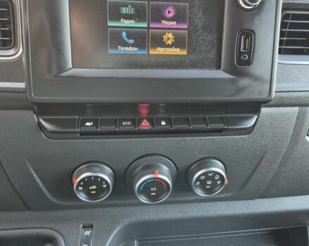 Білий Рено Мастєр, об'ємом двигуна 2.3 л та пробігом 147 тис. км за 21700 $, фото 3 на Automoto.ua