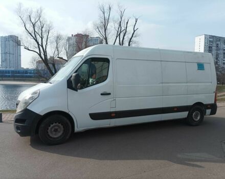 Белый Рено Мастер, объемом двигателя 2.3 л и пробегом 460 тыс. км за 12300 $, фото 1 на Automoto.ua