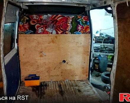Белый Рено Мастер, объемом двигателя 3 л и пробегом 460 тыс. км за 8500 $, фото 4 на Automoto.ua