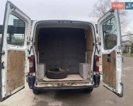 Білий Рено Мастєр, об'ємом двигуна 2.46 л та пробігом 450 тис. км за 6100 $, фото 7 на Automoto.ua