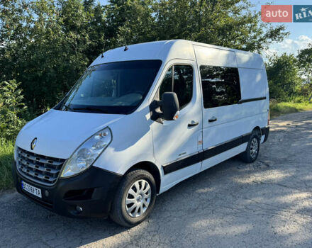 Белый Рено Мастер, объемом двигателя 2.3 л и пробегом 595 тыс. км за 11000 $, фото 1 на Automoto.ua
