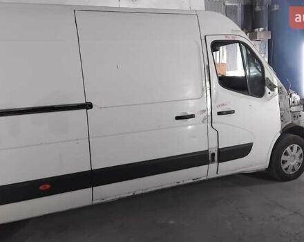 Белый Рено Мастер, объемом двигателя 2.3 л и пробегом 650 тыс. км за 3900 $, фото 1 на Automoto.ua