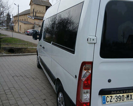 Белый Рено Мастер, объемом двигателя 2.3 л и пробегом 397 тыс. км за 15500 $, фото 3 на Automoto.ua