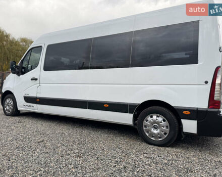 Рено Мастєр 2014 у Бердичеве на Automoto.ua Білий Рено Мастєр, об'ємом двигуна 2.3 л та пробігом 387 тис. км за 17800 $, фото 38 на Automoto.ua