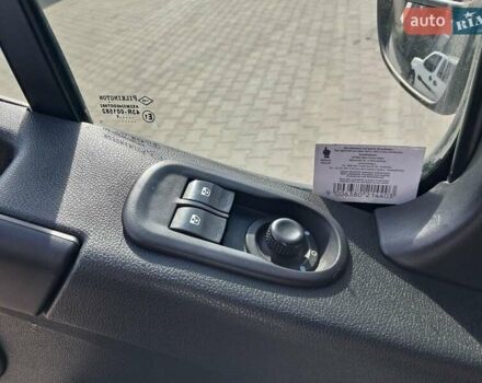 Білий Рено Мастєр, об'ємом двигуна 2.3 л та пробігом 370 тис. км за 13900 $, фото 10 на Automoto.ua